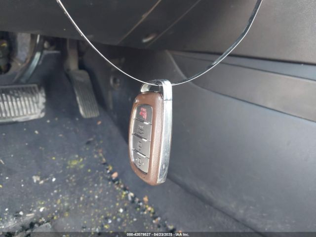 5NPD84LF9JH323520 Hyundai Elantra Value Edition