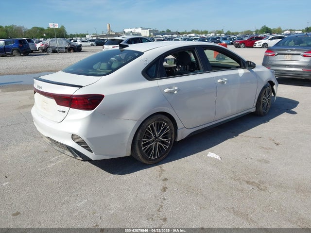 3KPF54AD5PE580612 KIA mpi nu