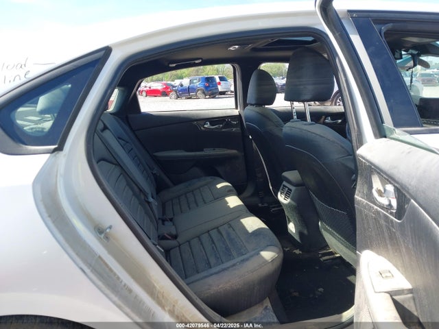 3KPF54AD5PE580612 KIA mpi nu