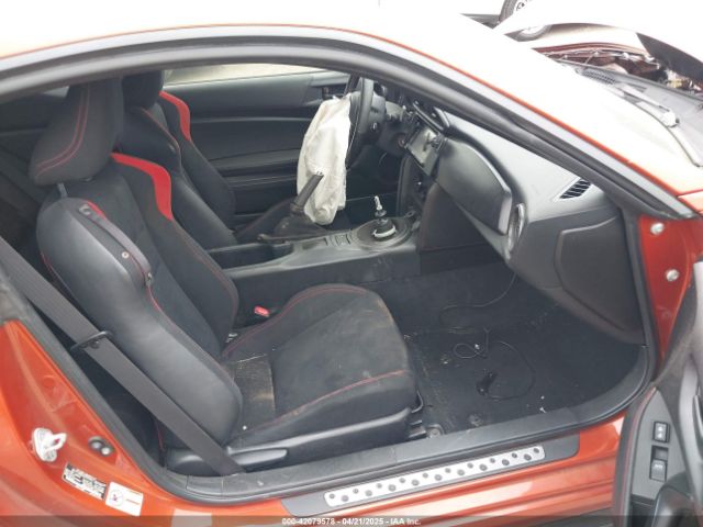 JF1ZNAA16E9703911 Scion FR-S