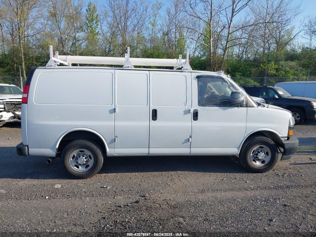 1GCWGAFP7J1188480 Chevrolet Express 2500 Work Van