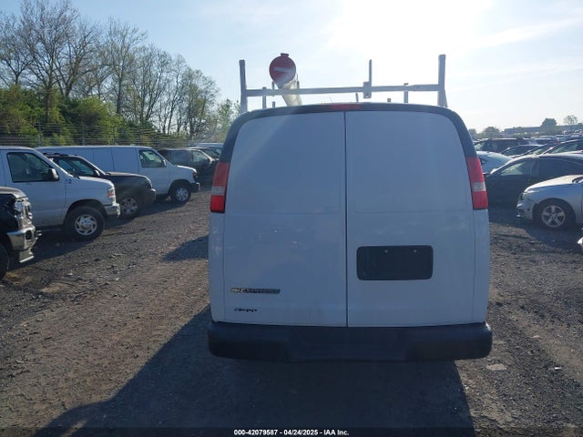 1GCWGAFP7J1188480 Chevrolet Express 2500 Work Van