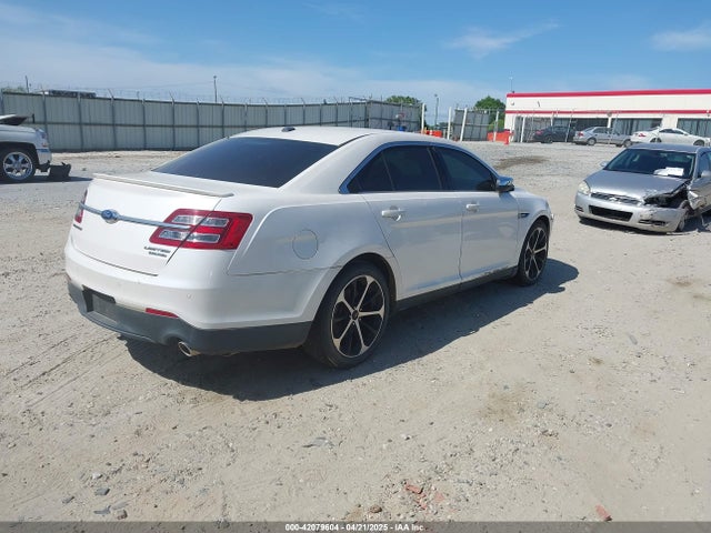 1FAHP2F8XFG175319 Ford Taurus Limited