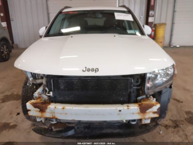 1C4NJDEB8GD773130 Jeep Compass High Altitude Edition