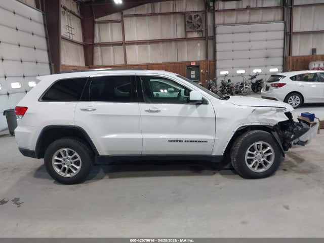 1C4RJFAG5KC834317 Jeep Grand Cherokee Laredo E 4x4