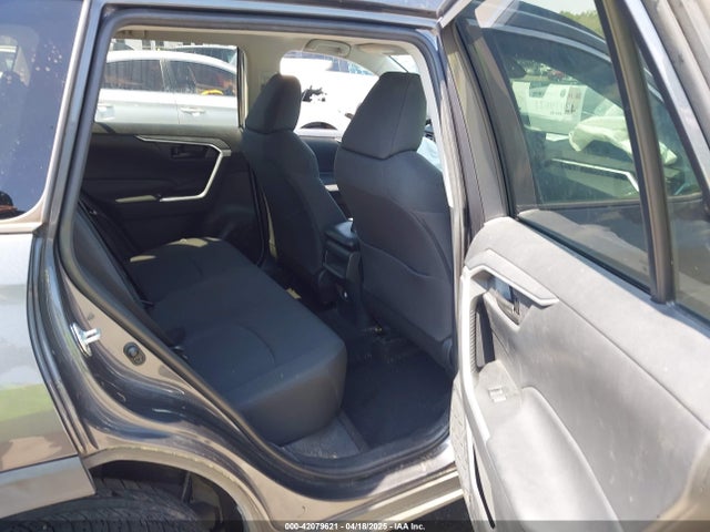 2T3H1RFV4KW041916 Toyota RAV4 LE