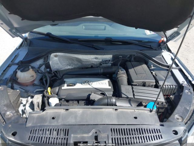 WVGBV7AX5GW505307 Volkswagen TIGUAN SE