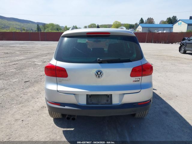 WVGBV7AX5GW505307 Volkswagen TIGUAN SE