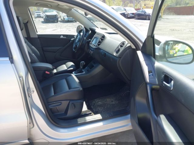 WVGBV7AX5GW505307 Volkswagen TIGUAN SE