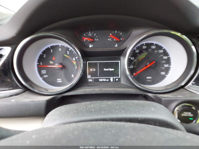 W04GL6SX6J1078971 Buick Regal Sportback Preferred