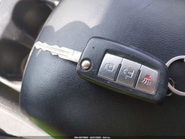 KNMAT2MV3GP664985 Nissan Rogue S/sl/sv