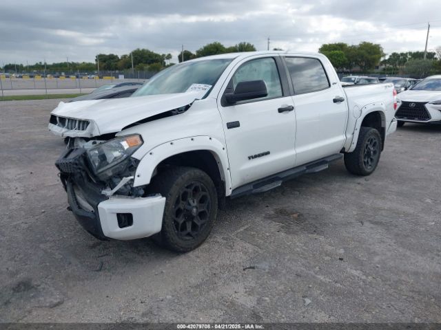 5TFDY5F19LX913388 Toyota Tundra Sr5