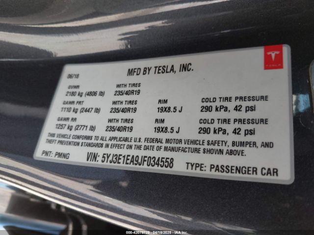 2018 TESLA MODEL 3 5YJ3E1EA9JF034558 Photo 8