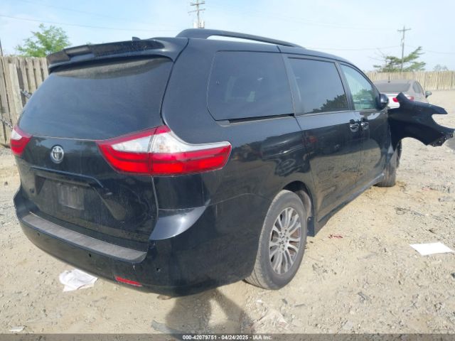 5TDYZ3DC1JS953619 Toyota Sienna Xle Premium 8 Passenger