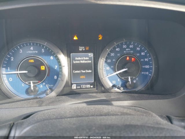 5TDYZ3DC1JS953619 Toyota Sienna Xle Premium 8 Passenger