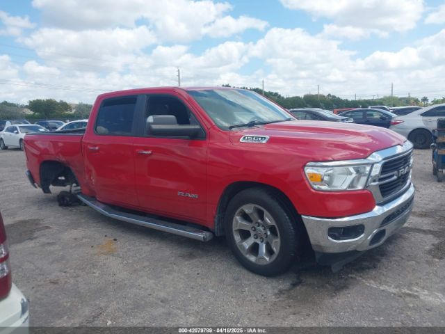 1C6RREMT0KN567823 RAM 1500 Big Horn/lone Star  4x2 6'4 Box