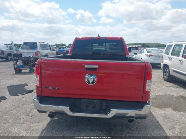 1C6RREMT0KN567823 RAM 1500 Big Horn/lone Star  4x2 6'4 Box