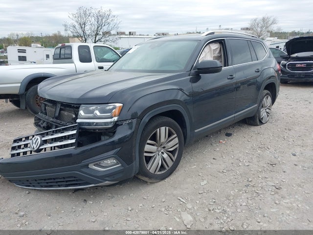 Volkswagen fsi 2018 1V2NR2CA4JC504349 Image 2