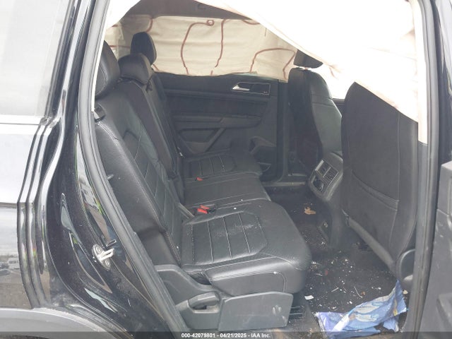 Volkswagen fsi 2018 1V2NR2CA4JC504349 Image 8