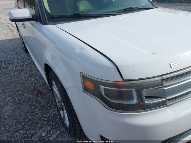 2FMGK5D82GBA03010 Ford Flex Limited
