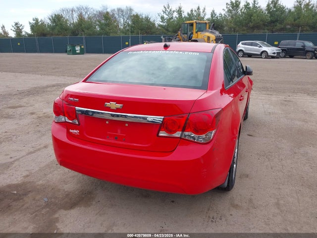 1G1PA5SH8E7178435 Chevrolet Cruze Ls Auto