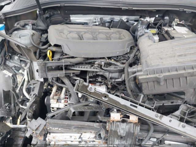 3VV8B7AX7RM081396 Volkswagen Tiguan 2.0t Se R-line Black