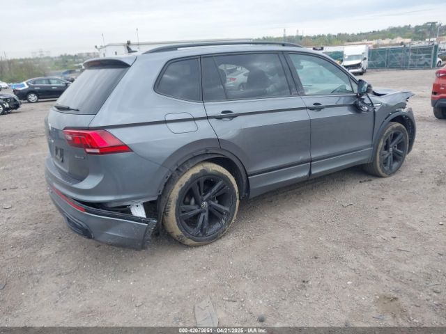 3VV8B7AX7RM081396 Volkswagen Tiguan 2.0t Se R-line Black