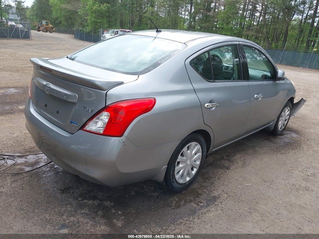 3N1CN7AP3EL838748 Nissan Versa 1.6 Sv