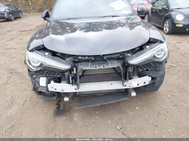 2023 ALFA ROMEO STELVIO ZASPAKBN6P7D49639 Photo 5