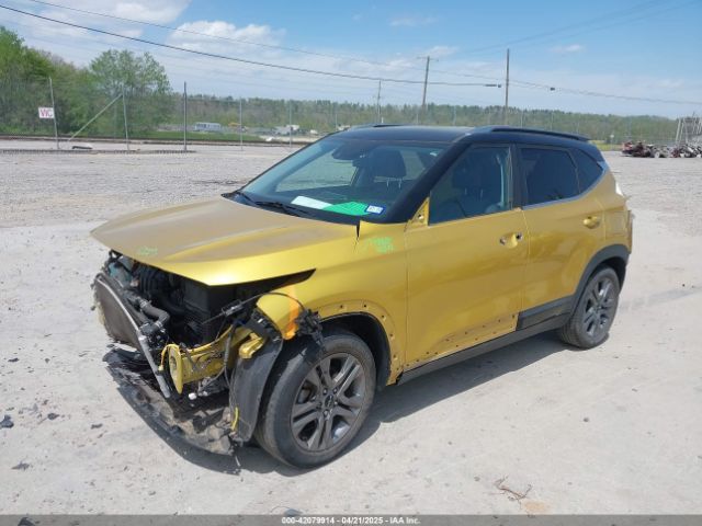 KNDEU2AA9N7246153 KIA SELTOS S