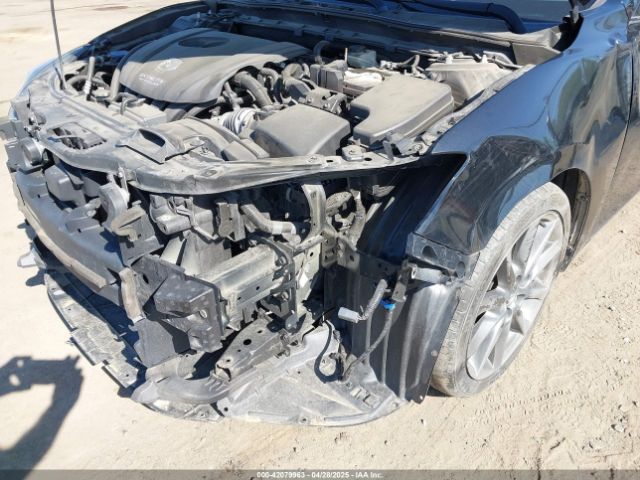 3MZBN1L39JM183867 Mazda Mazda3 Touring