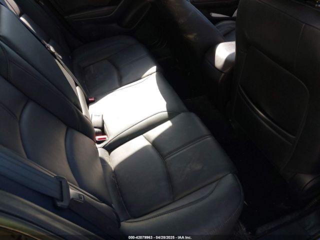 3MZBN1L39JM183867 Mazda Mazda3 Touring