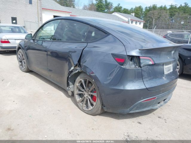 7SAYGDEF6NF558028 Tesla Model Y Performance Dual Motor All-wheel Drive