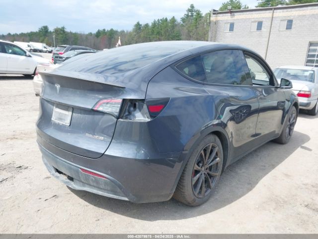 7SAYGDEF6NF558028 Tesla Model Y Performance Dual Motor All-wheel Drive