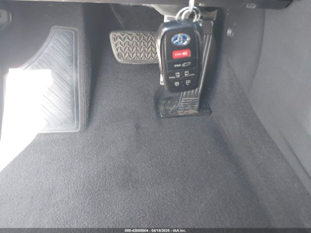 5TDYRKEC0MS007394 Toyota SIENNA XLE