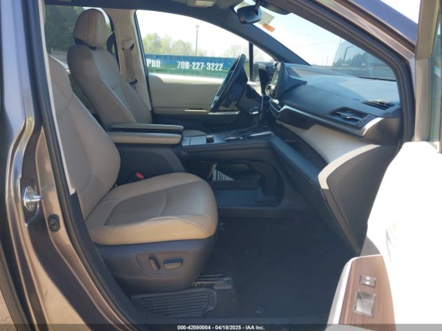 5TDYRKEC0MS007394 Toyota SIENNA XLE