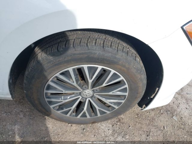 3VWC57BU1LM083413 Volkswagen Jetta 1.4t R-line/1.4t S/1.4t Se