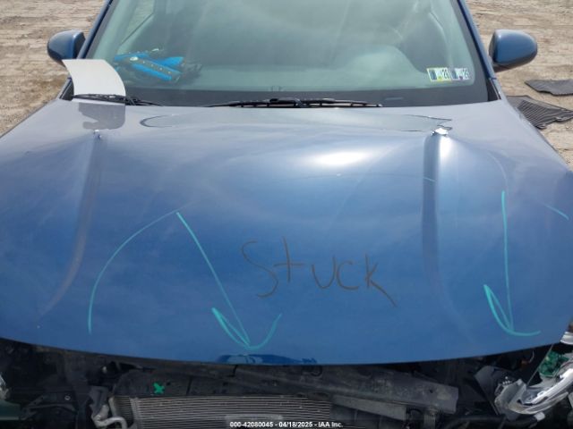 KNDCB3LC5K5265923 KIA NIRO LX
