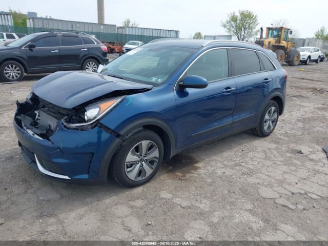 KNDCB3LC5K5265923 KIA NIRO LX
