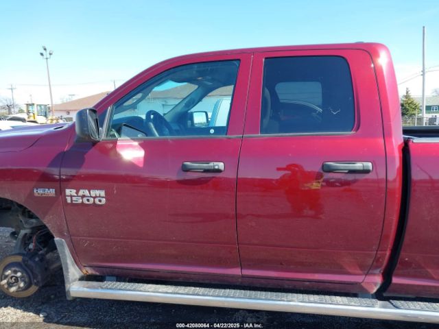 1C6RR7FT6HS795389 RAM 1500 Express  4x4 6'4 Box