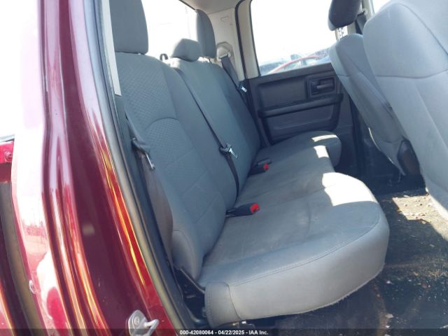 1C6RR7FT6HS795389 RAM 1500 Express  4x4 6'4 Box