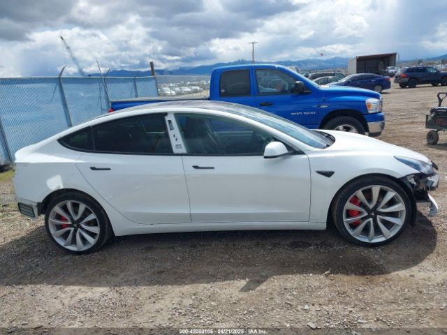 5YJ3E1EB4JF072630 Tesla 2018
