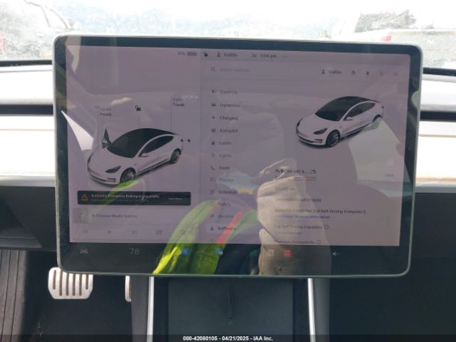 5YJ3E1EB4JF072630 Tesla 2018