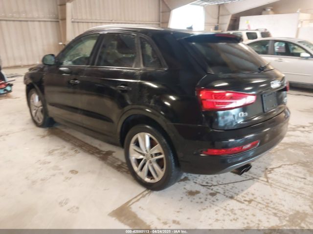 WA1ECCFS3HR015665 Audi Q3 2.0t Premium