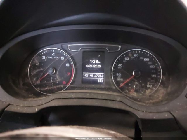WA1ECCFS3HR015665 Audi Q3 2.0t Premium