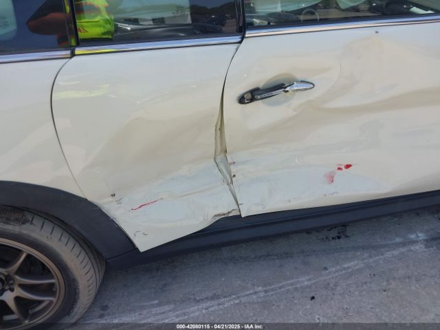 2014 MINI COOPER CLUBMAN WMWZG3C57ET800602 Photo 5