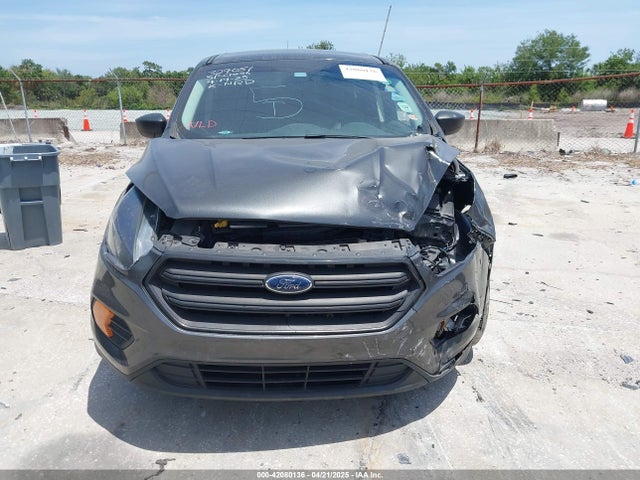 1FMCU0F7XJUA16377 Ford ESCAPE S