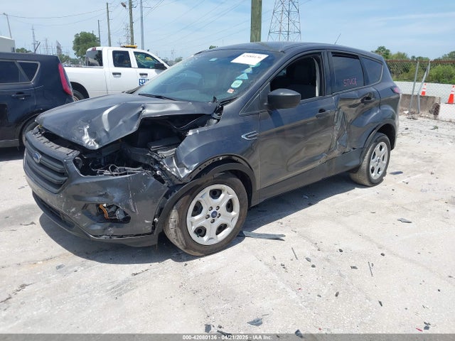 1FMCU0F7XJUA16377 Ford ESCAPE S