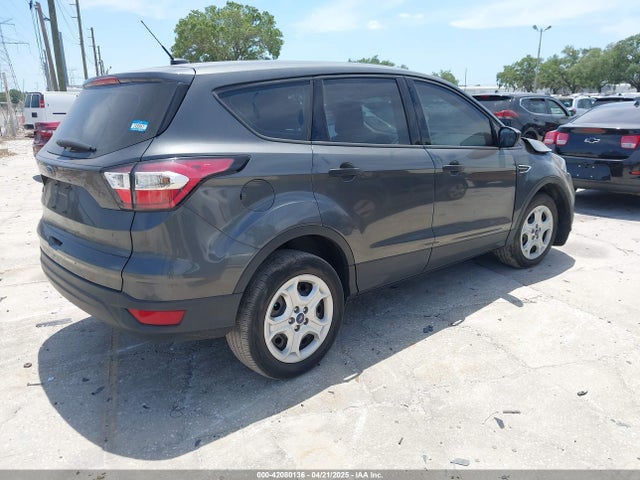 1FMCU0F7XJUA16377 Ford ESCAPE S