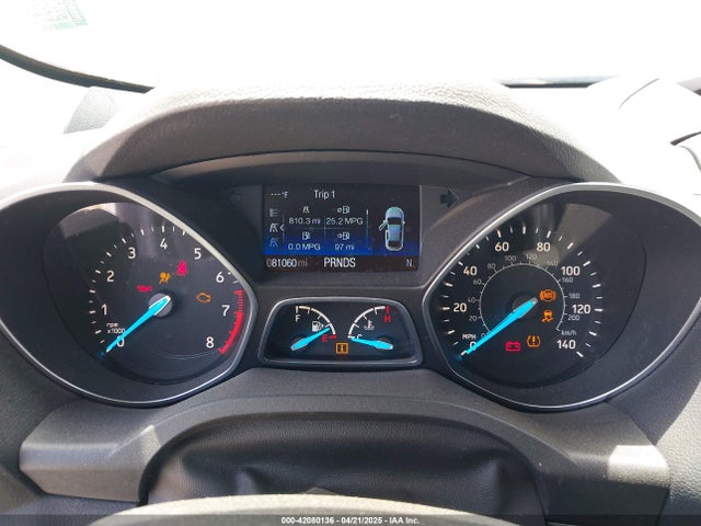 1FMCU0F7XJUA16377 Ford ESCAPE S